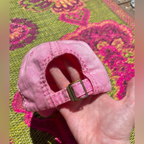 Pink California hat bear - Picture 3 of 4